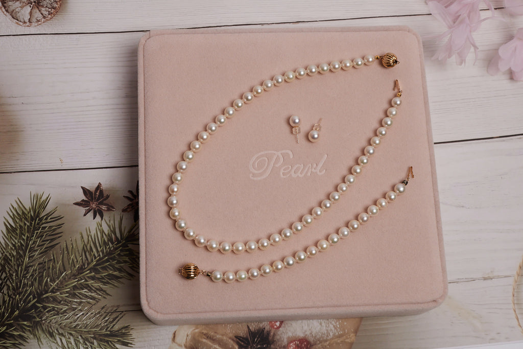 White Akoya Pearl Set
