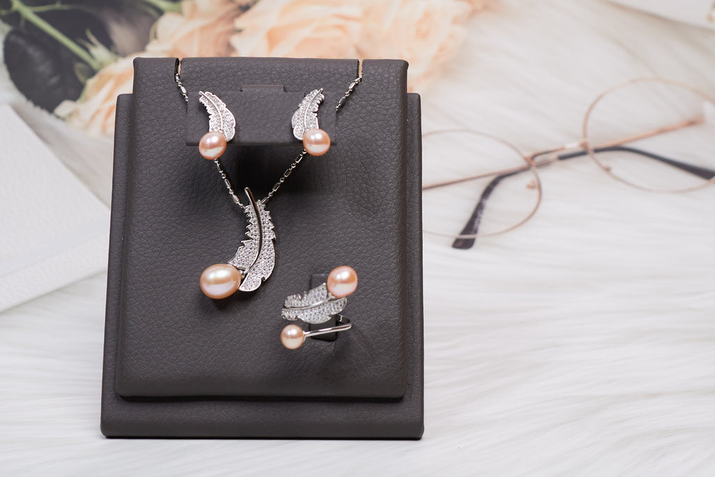 Freshwater Cultured Pearls SET