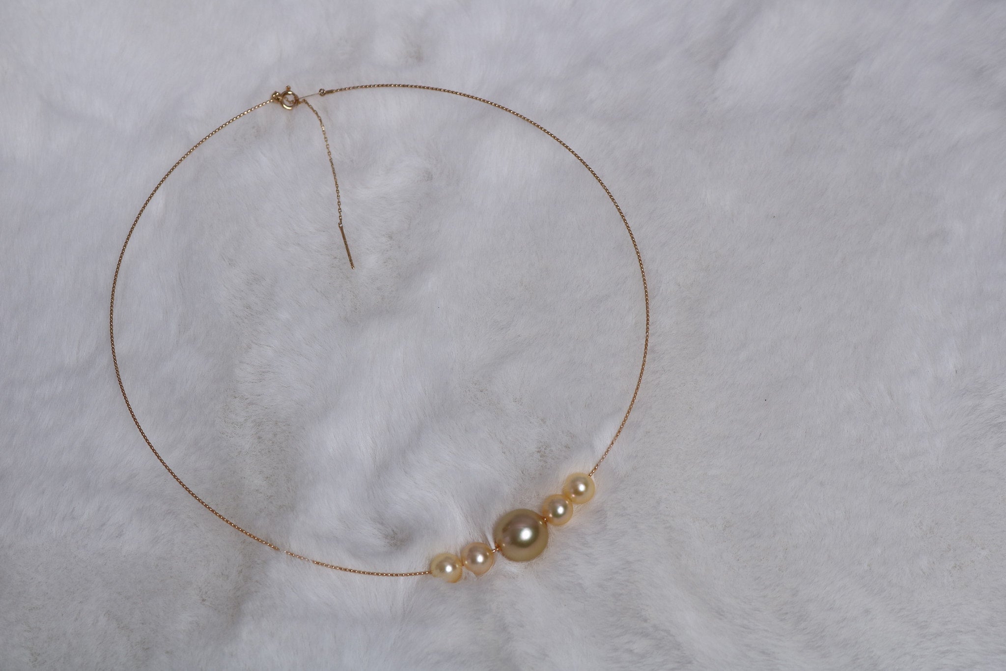 Golden South Sea & Akoya Pearl Necklace in 18K Yellow Gold