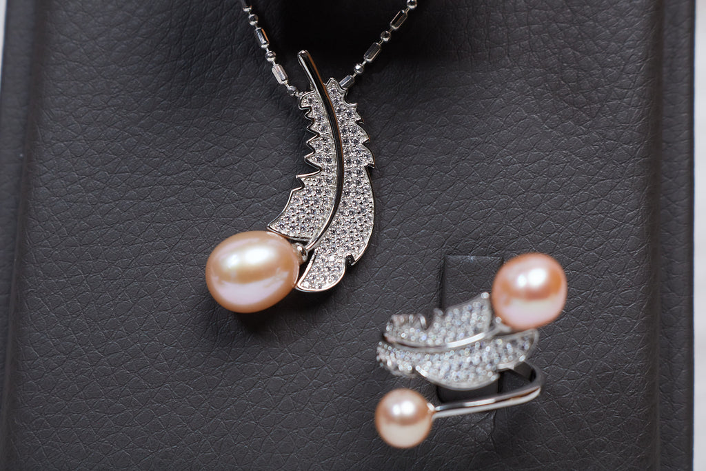 Freshwater Cultured Pearls SET
