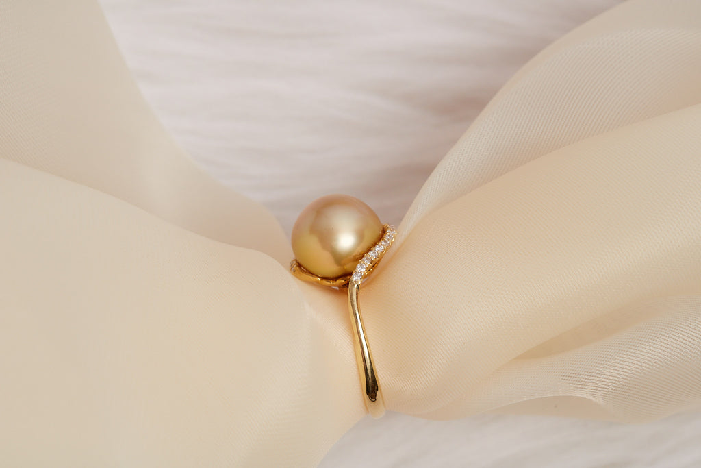 GOLDEN SOUTH SEA PEARL & DIAMOND BYPASS RING