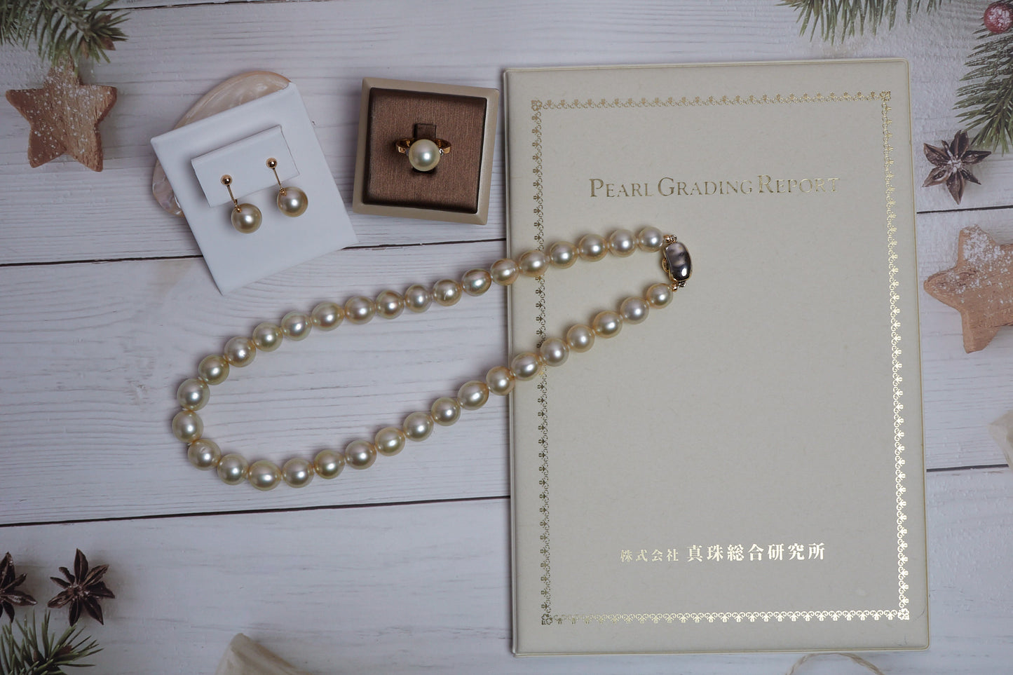 LIGHT GOLDEN DROP SOUTH SEA PEARL SET