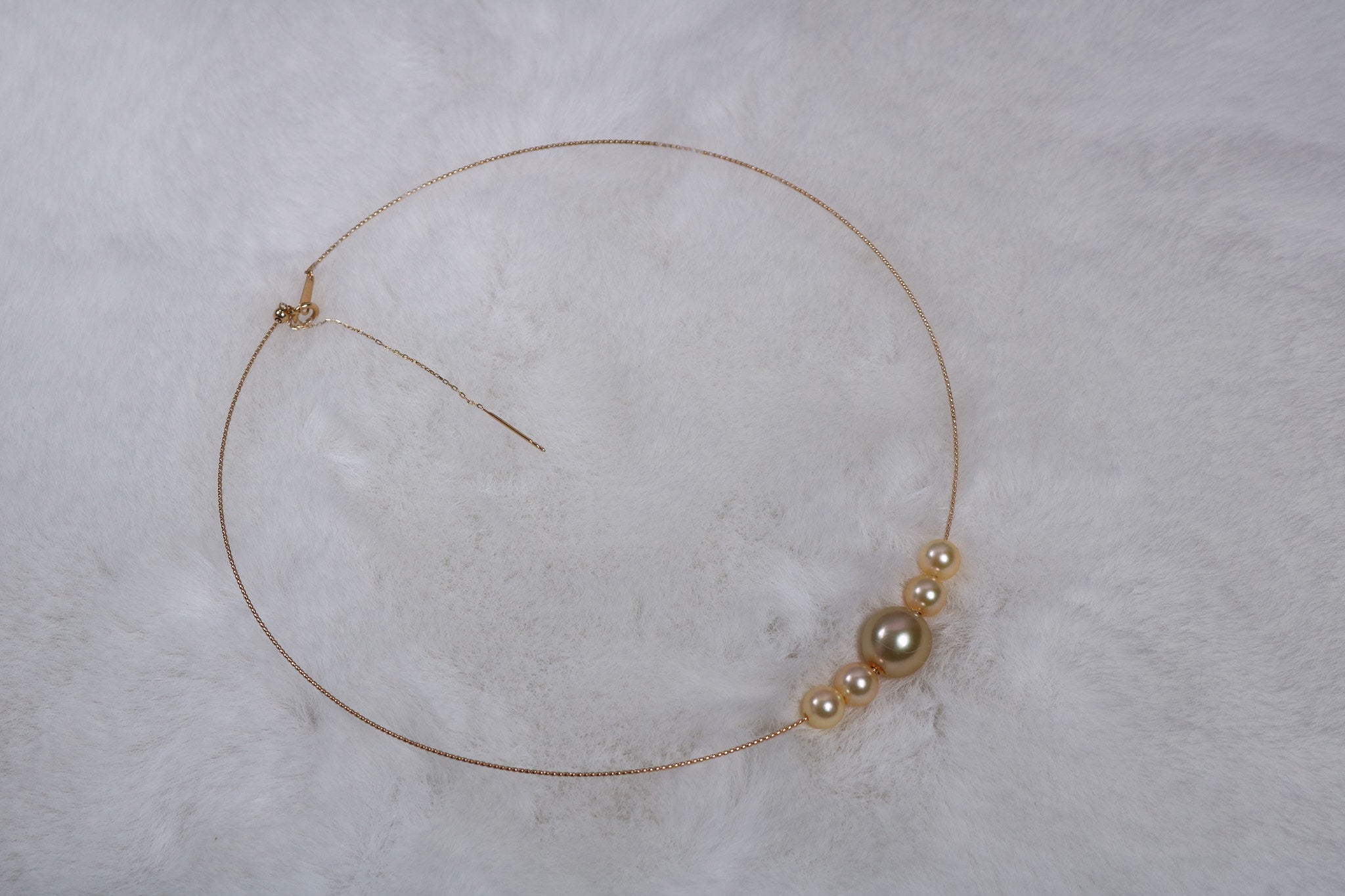 Golden South Sea & Akoya Pearl Necklace in 18K Yellow Gold