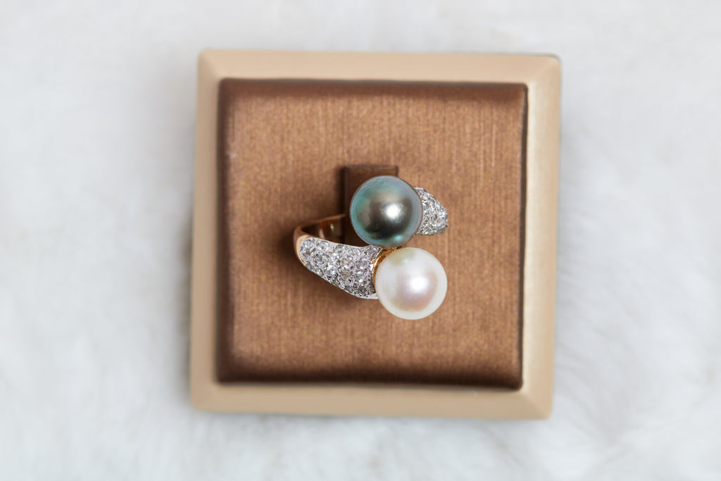 White AKOYA and TAHITIAN PEARL RING