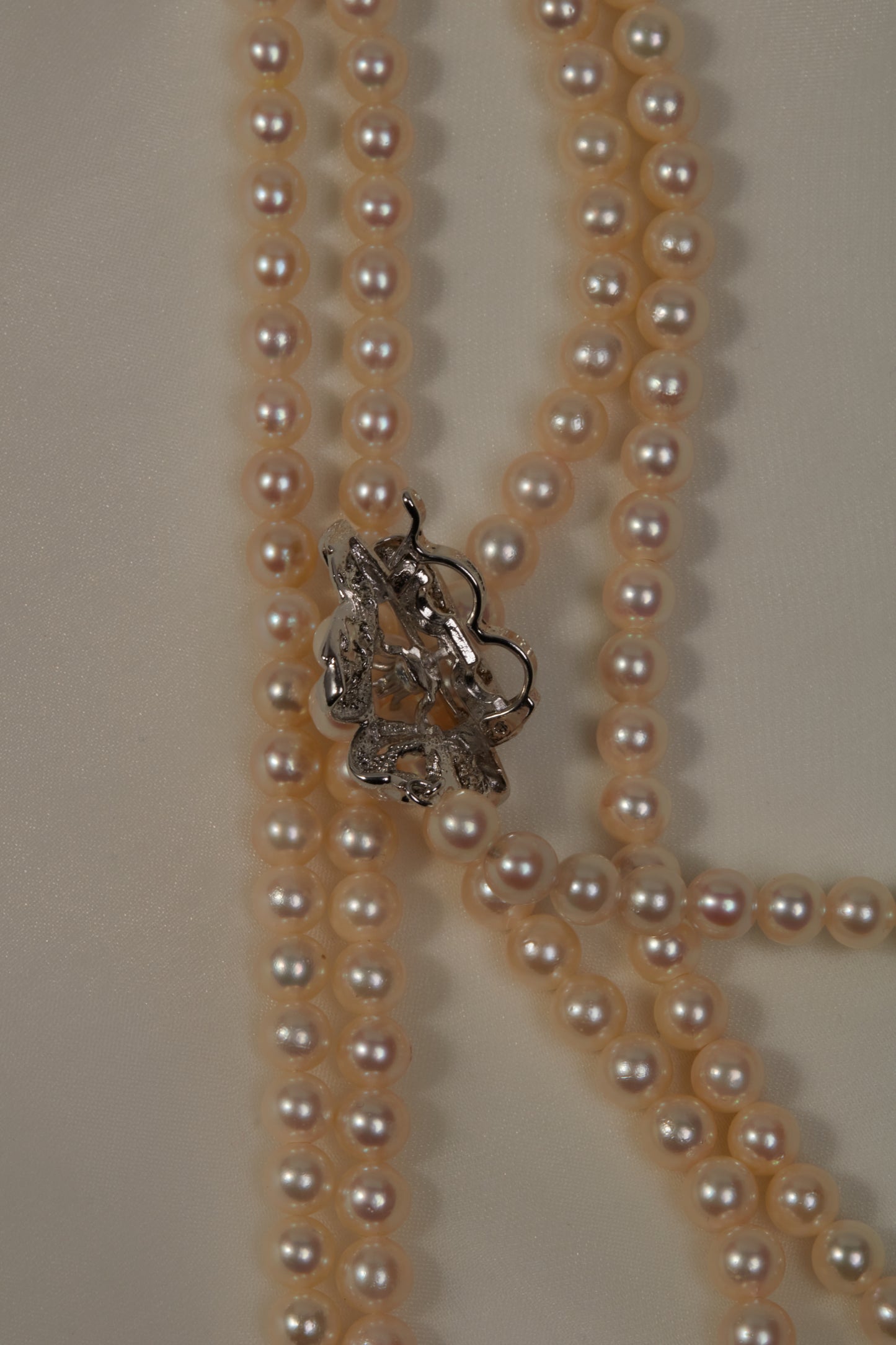 AKOYA PEARL LONG NECKLACE